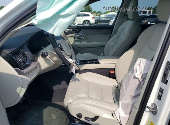 YV4H60PFXT1478739 2026 VOLVO XC90 White Widok wnętrza z przodu