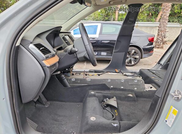 YV4H60PJ3S1296884 2025 VOLVO XC90 Gray Սալոնի դիմացի տեսք