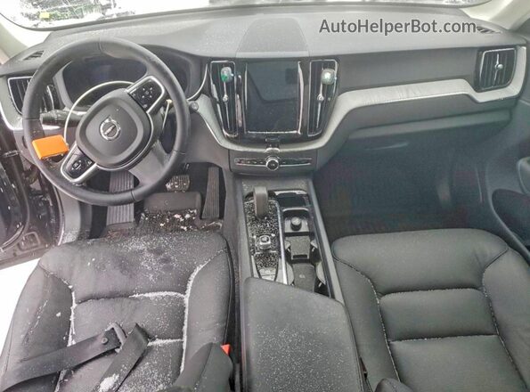 YV4H60RC2S1040069 2025 VOLVO XC60 Черный Вид панели приборов
