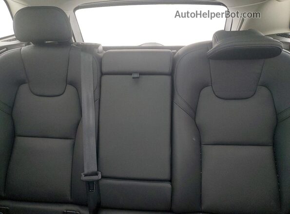 YV4H60RC2S1040069 2025 VOLVO XC60 Черный Вид задних сидений
