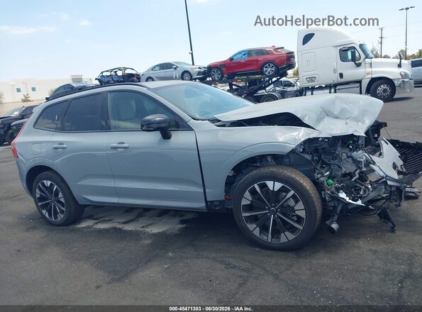 YV4H60RC2T1424239 2026 VOLVO XC60 PLUG-IN HYBRID Gray 360 interior view