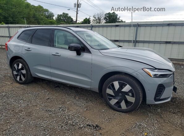 YV4H60RC4S1027159 2025 VOLVO XC60 Gray Front right