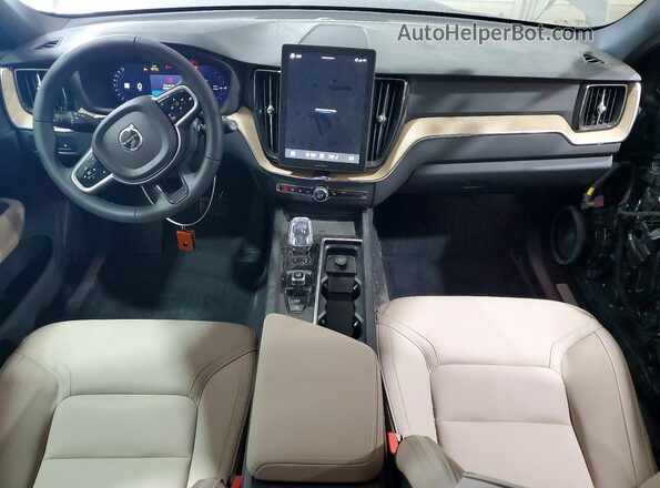 YV4H60RJ0T1406434 2026 VOLVO XC60 Black Dashboard view