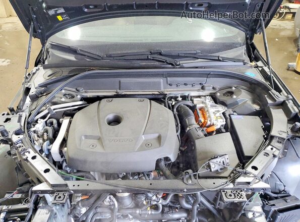 YV4H60RJ0T1406434 2026 VOLVO XC60 Black Engine compartment view