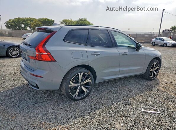 YV4H60RM0S1054321 2025 VOLVO XC60 Gray Rear right
