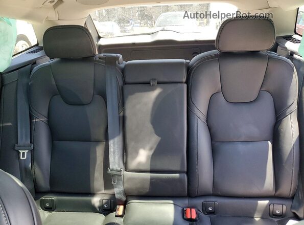 YV4H60RM2S1050464 2025 VOLVO XC60 Черный Вид задних сидений