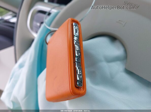 YV4H60RM7T1474563 2026 VOLVO XC60 PLUG-IN HYBRID Green Вид панелі приладів