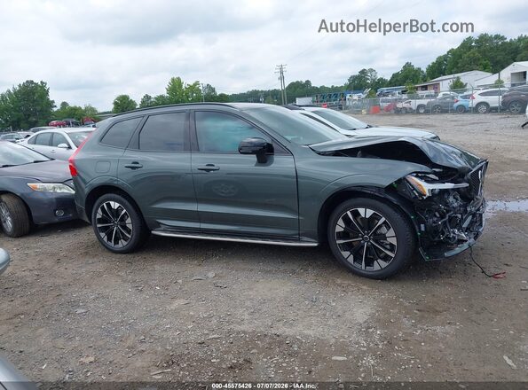 YV4H60RM7T1474563 2026 VOLVO XC60 PLUG-IN HYBRID Green Вид задньої частини салону