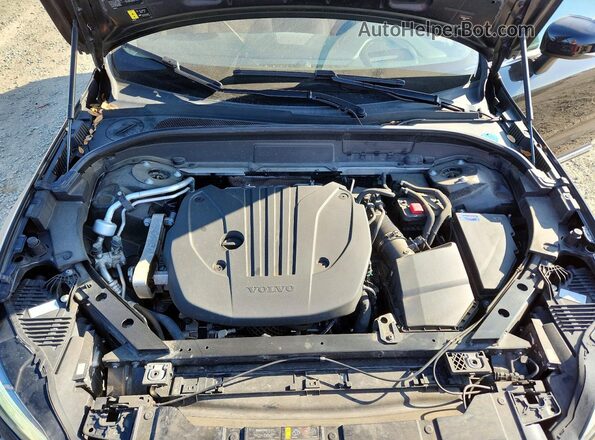 YV4L12DA4P1211356 2023 VOLVO XC60 Black Widok komory silnika