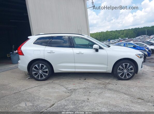 YV4L12DK0N1003433 2022 VOLVO XC60 White Rear interior view