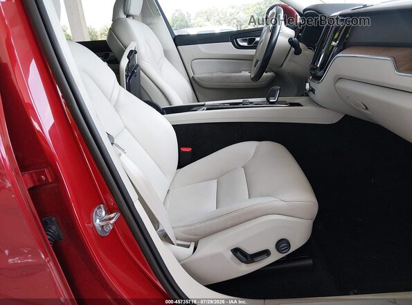 YV4L12DK4N1051291 2022 VOLVO XC60 Red წინა სალონის ხედი
