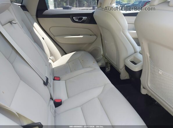 YV4L12DK6N1991950 2022 VOLVO XC60 Red Widok naklejki z numerem VIN