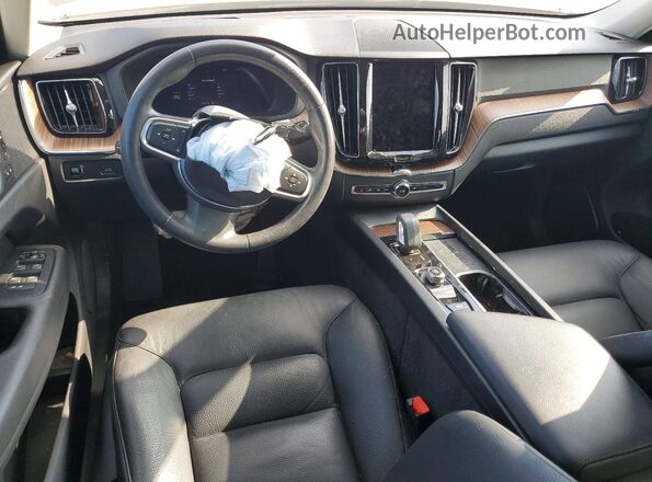 YV4L12DK8N1091275 2022 VOLVO XC60 White Vista del salpicadero
