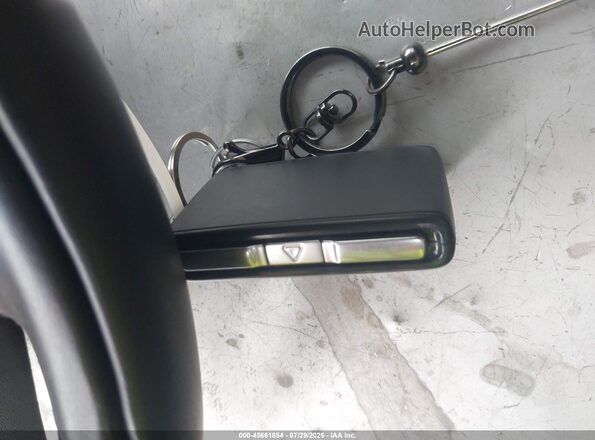 YV4L12DL5N1013609 2022 VOLVO XC60 Серебряный Вид панели приборов
