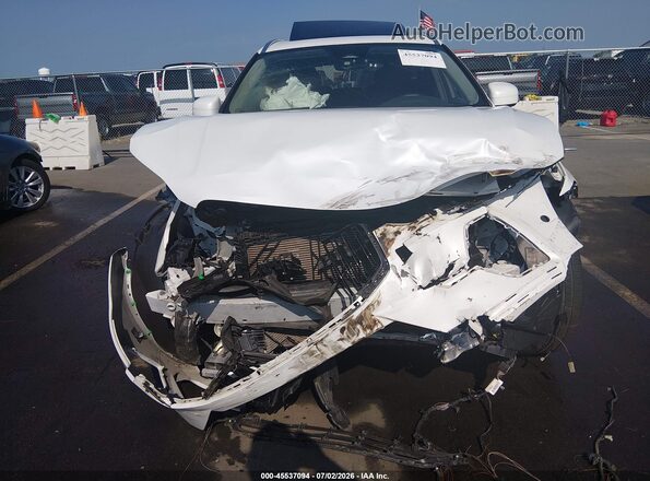 YV4L12DN1P1211849 2023 VOLVO XC60 White Դիմացի տեսք