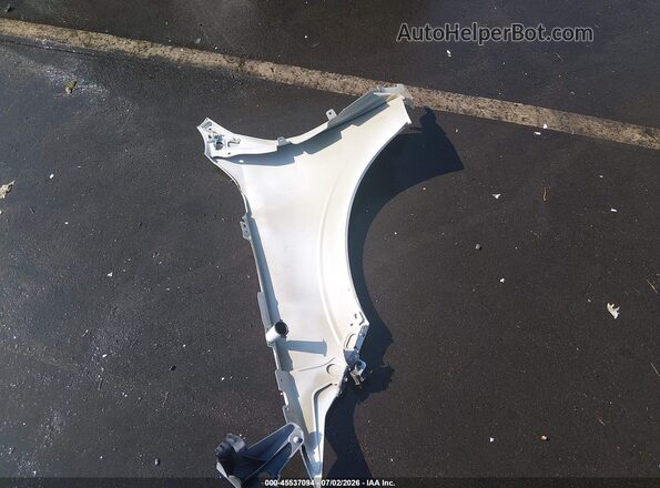 YV4L12DN1P1211849 2023 VOLVO XC60 White Սարքավորումների վահանակի տեսք