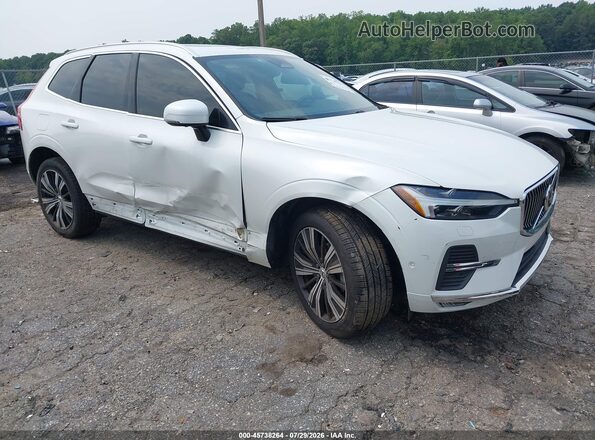 YV4L12DNXP1259558 2023 VOLVO XC60 White Widok z przodu
