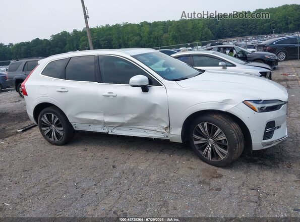 YV4L12DNXP1259558 2023 VOLVO XC60 White Widok wnętrza 360 stopni