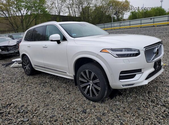 YV4L12PN6P1965227 2023 VOLVO XC90 White Front right