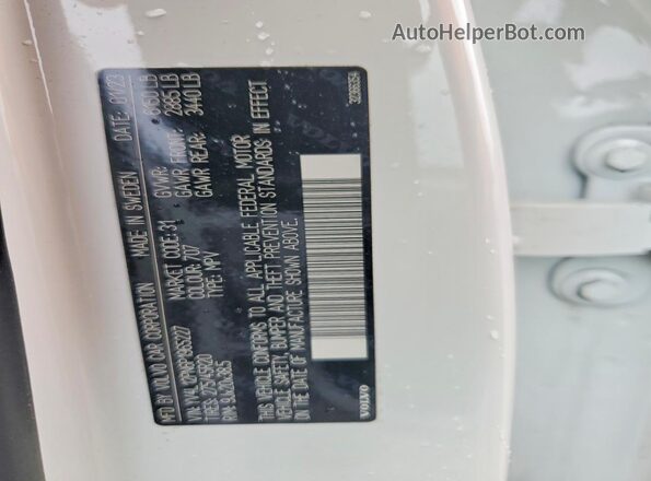 YV4L12PN6P1965227 2023 VOLVO XC90 White 360 interior view
