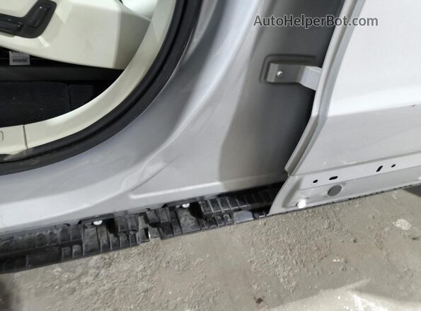 YV4L12PV9P1956392 2023 VOLVO XC90 Серебряный 