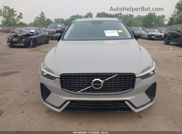 YV4L12RK0R1822280 2024 VOLVO XC60 Gray Vista del cuadro de instrumentos