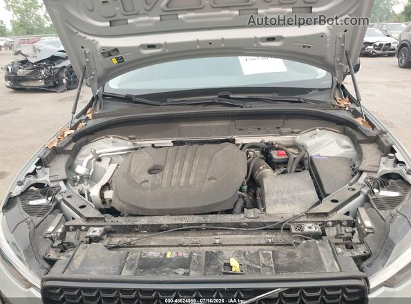 YV4L12RK0R1822280 2024 VOLVO XC60 Gray Vista trasera