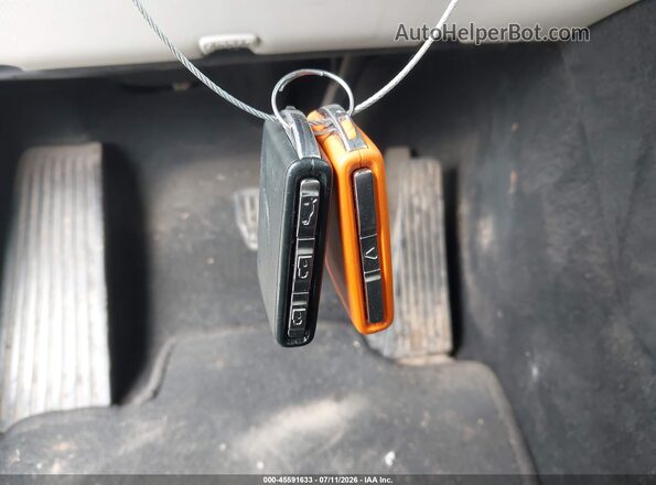 YV4L12RK9N1019719 2022 VOLVO XC60 White Widok deski rozdzielczej