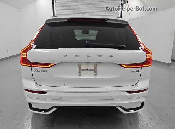 YV4L12RL2R1911857 2024 VOLVO XC60 White 