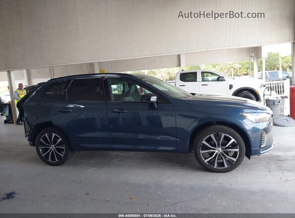 YV4L12RL4R1777806 2024 VOLVO XC60 Blue Панорамний вид салону 360°