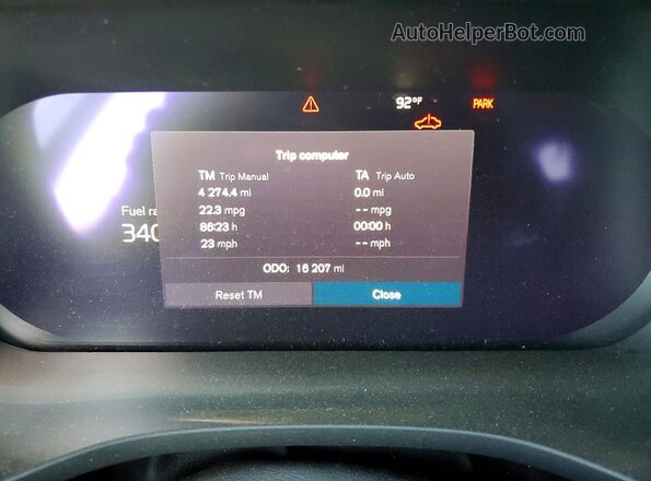 YV4L12RM1N1906071 2022 VOLVO XC60 Blue Vista del cuadro de instrumentos