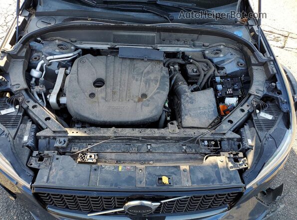 YV4L12RM1N1906071 2022 VOLVO XC60 Blue Vista interior trasera