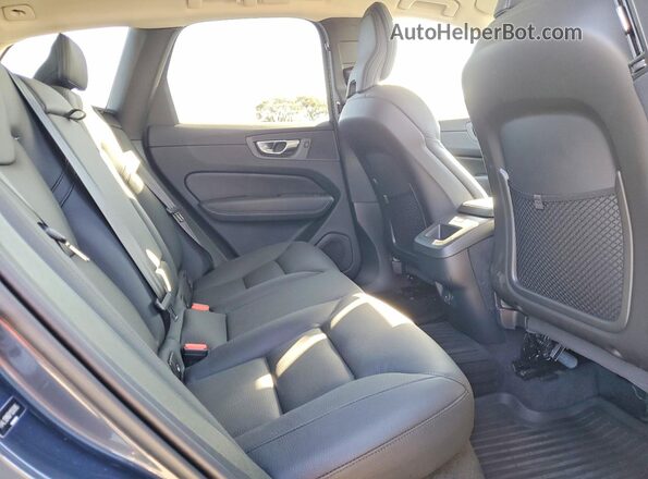 YV4L12RN5P1359365 2023 VOLVO XC60 Blue Rear interior view