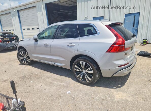 YV4L12RN7P1253824 2023 VOLVO XC60 Silver Trasero izquierdo