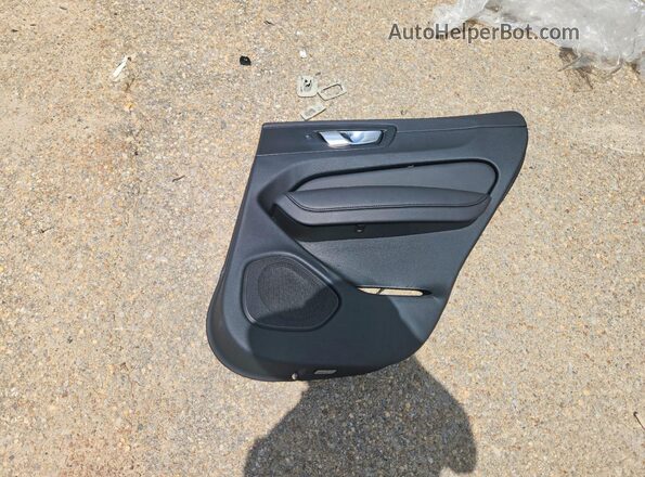 YV4L12RN7P1253824 2023 VOLVO XC60 Silver Vista del compartimento del motor