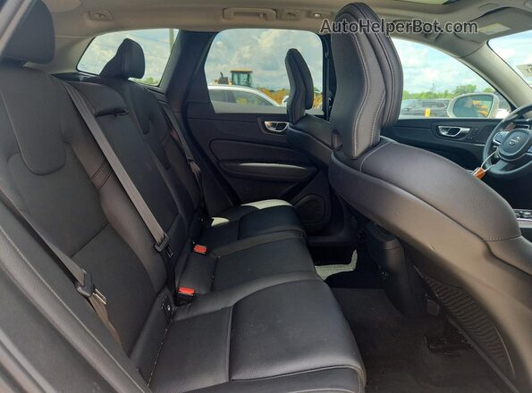 YV4L12RN7P1253824 2023 VOLVO XC60 Silver Vista de los asientos traseros