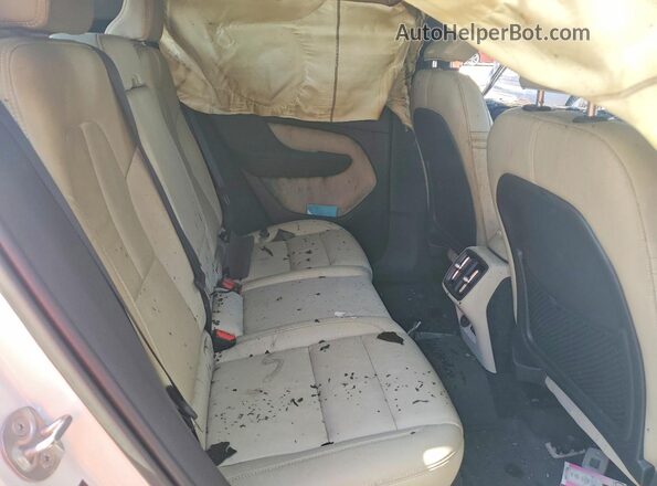 YV4L12UA8P2060161 2023 VOLVO XC40 Burn უკანა სალონის ხედი