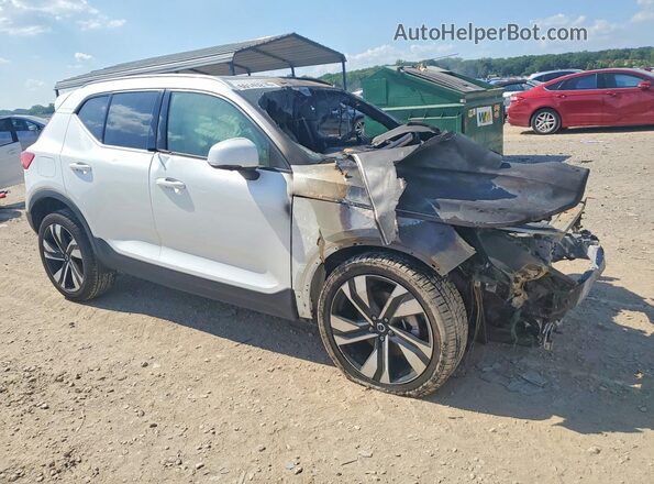 YV4L12UA8P2060161 2023 VOLVO XC40 Burn წინა მარჯვენა