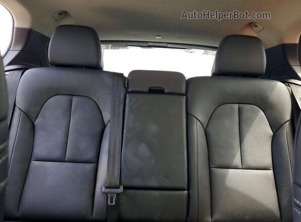 YV4L12UC1T2766898 2026 VOLVO XC40 Tan Вид задніх сидінь