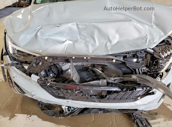 YV4L12UC3T2795755 2026 VOLVO XC40 Gray Engine compartment view