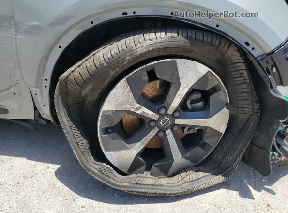YV4L12UC7T2788436 2026 VOLVO XC40 Gray 