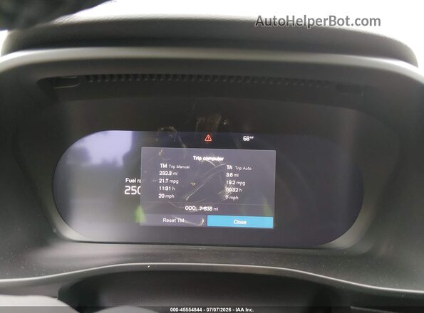 YV4L12UC8S2609044 2025 VOLVO XC40 Black უკანა სავარძლების ხედი
