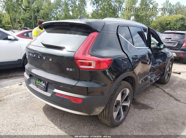 YV4L12UE0S2489841 2025 VOLVO XC40 Черный Задняя правая четверть