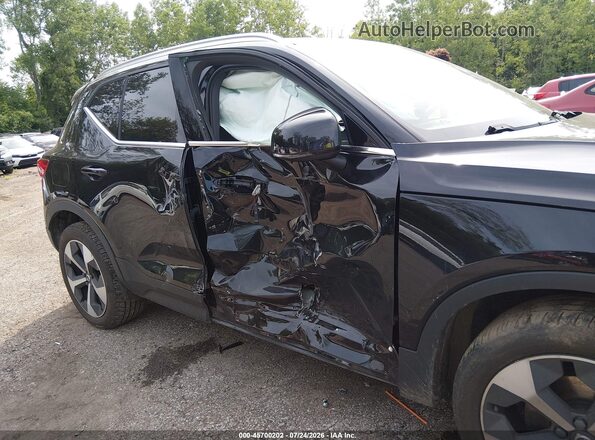 YV4L12UE0S2489841 2025 VOLVO XC40 Черный Вид задней части салона