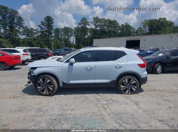 YV4L12UE1R2378533 2024 VOLVO XC40 Gray Widok wnętrza 360 stopni