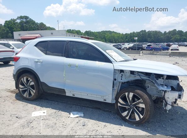 YV4L12UE1R2378533 2024 VOLVO XC40 Gray Widok wnętrza z tyłu