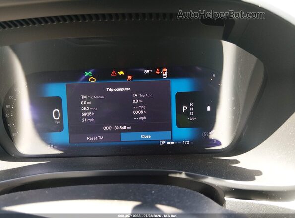 YV4L12UE2S2488612 2025 VOLVO XC40 Gray უკანა სავარძლების ხედი
