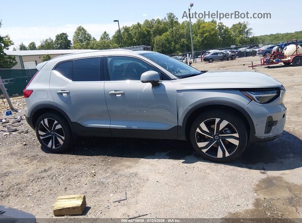 YV4L12UE2S2488612 2025 VOLVO XC40 Gray უკანა სალონის ხედი