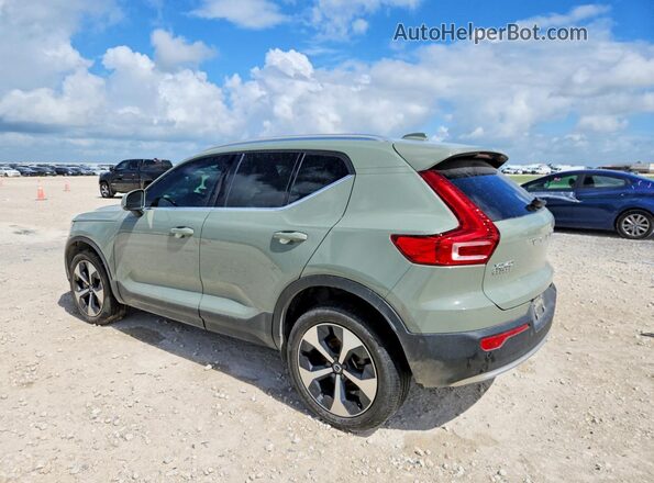 YV4L12UE4S2461637 2025 VOLVO XC40 Зеленый Задняя левая четверть