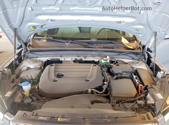 YV4L12UE6S2531168 2025 VOLVO XC40 Gray Widok komory silnika
